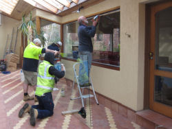 pool_window_silicone.jpg